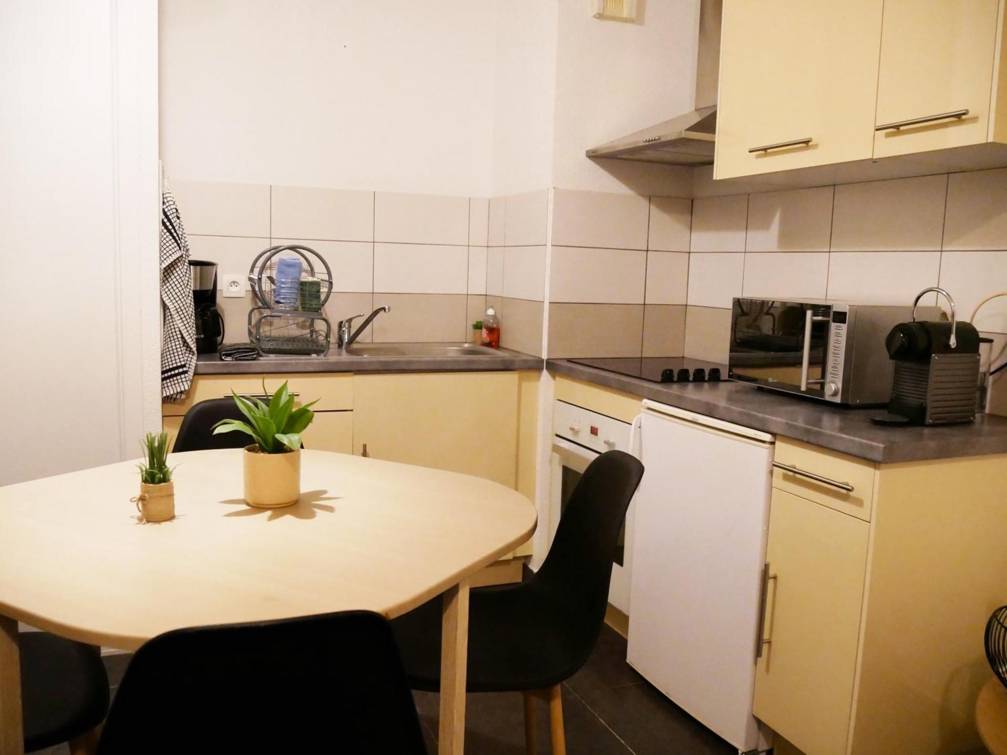 Appartamento Capstay Avec Grande Terrasse Proche Aeroport Bastia - Lucciana - Centre