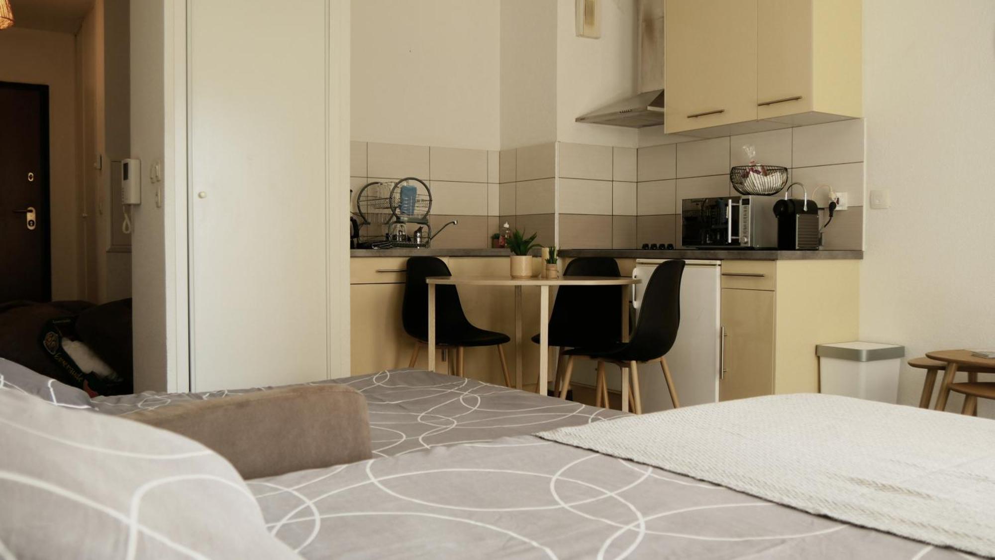 Apartment Capstay Avec Grande Terrasse Proche Aeroport Bastia - Lucciana - Centre Lucciana (Corsica)